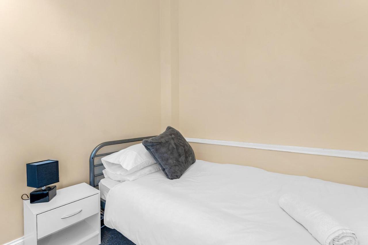 Edinburgh City Centre Jasmine Apartment -Sleeps 7 Esterno foto
