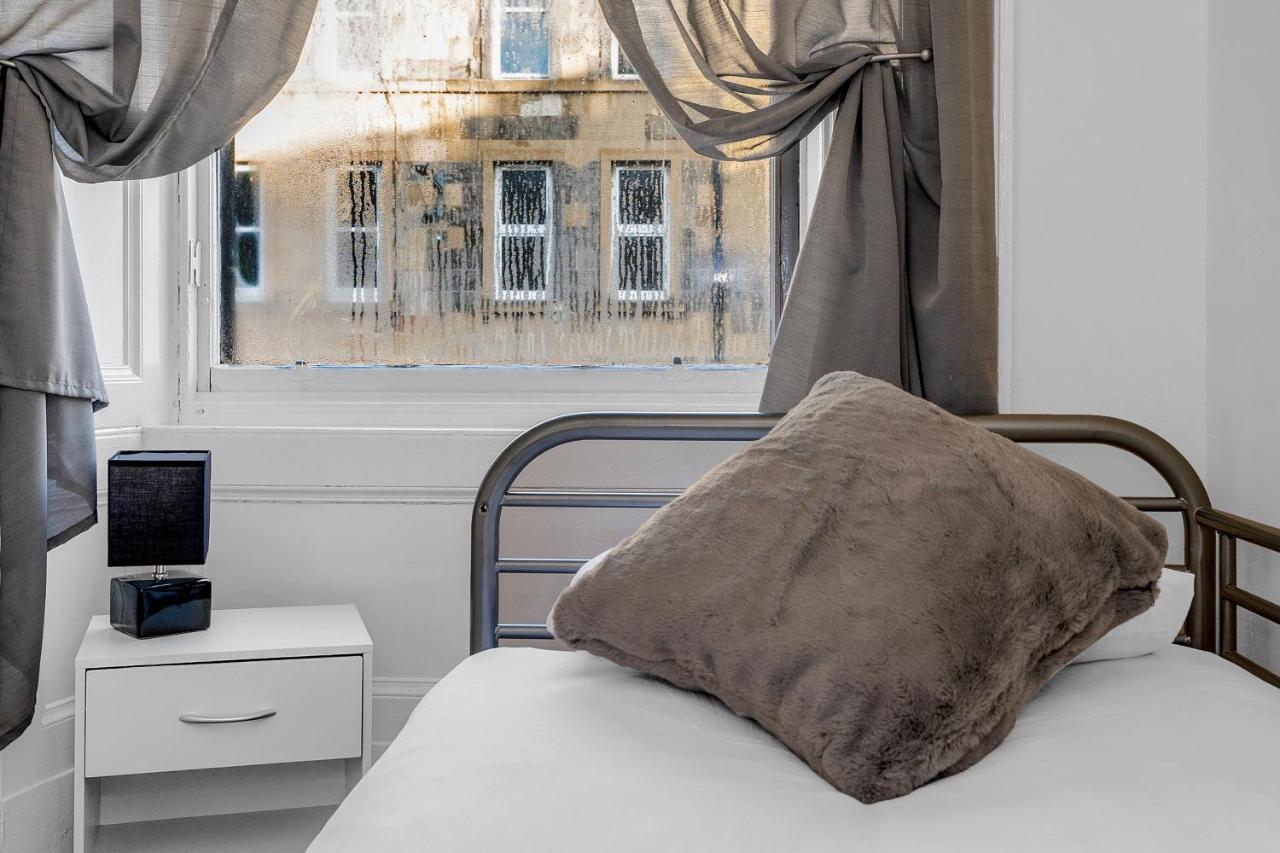 Edinburgh City Centre Jasmine Apartment -Sleeps 7 Esterno foto